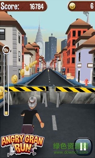 愤怒的老奶奶玩酷跑1.8无敌版(angry gran run) v1.8 安卓无限金币版1