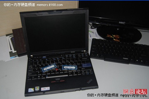 手把手教你给笔记本换内存