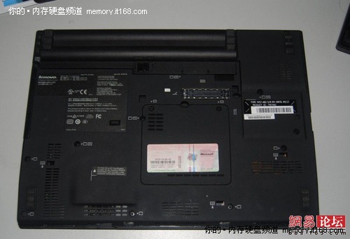 手把手教你给笔记本换内存